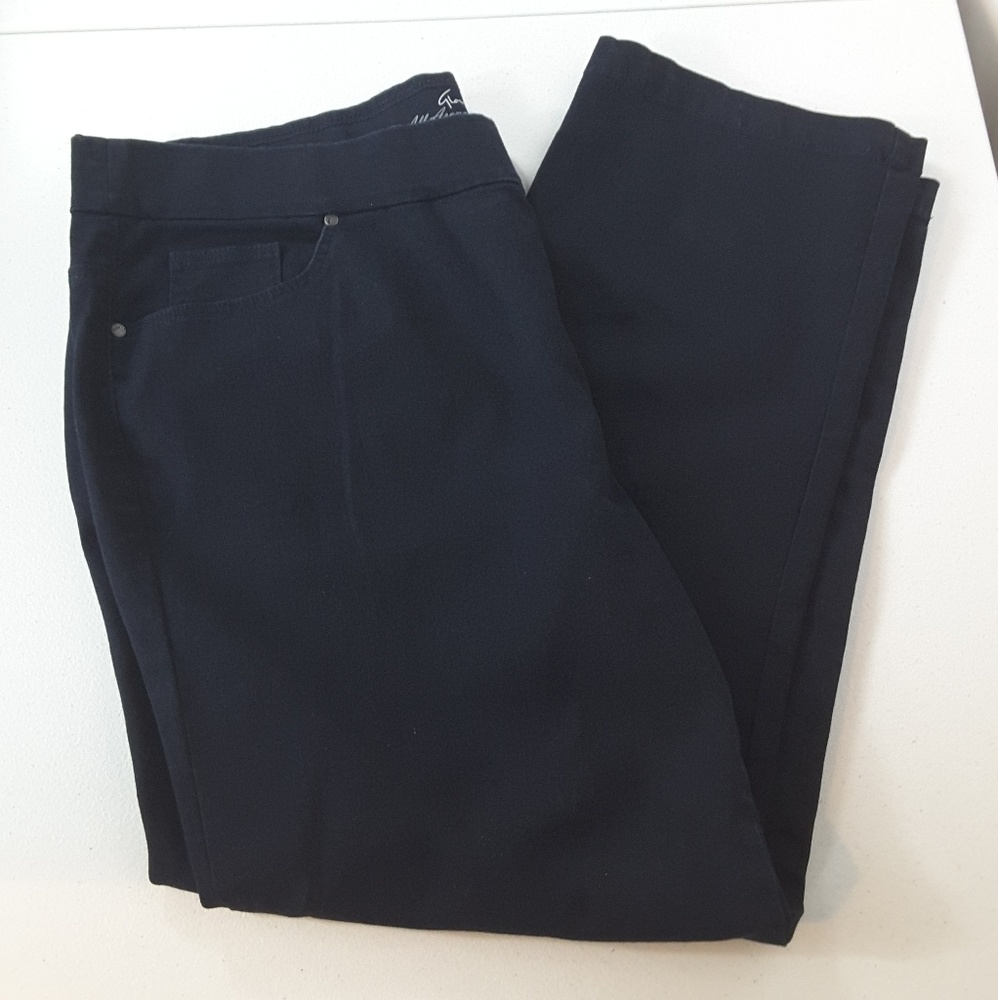 Gloria Vanderbilt All Around Slimming Jeans Sz. 22